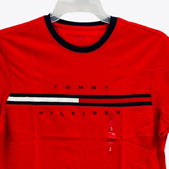 Tommy Hilfiger Mens T-Shirt Red Crewneck Logo Graphic Short Sleeve - Picture 3 of 12